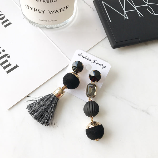 Bông Tai Trái Châu Bất Đối Xứng