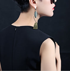 Bông Tai Tua Rua Dáng Dài Hàn Quốc