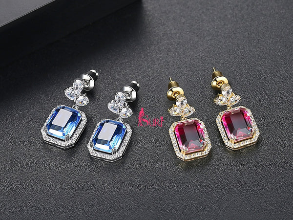 Bông Tai Đá Vuông Xanh Viền Đá Trắng