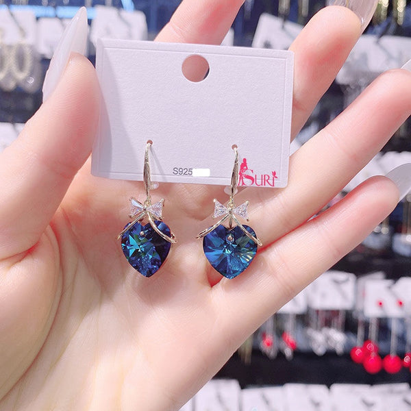 Bông Tai Tòn Teng Nơ Đá Trái Tim Xanh Dạng Móc