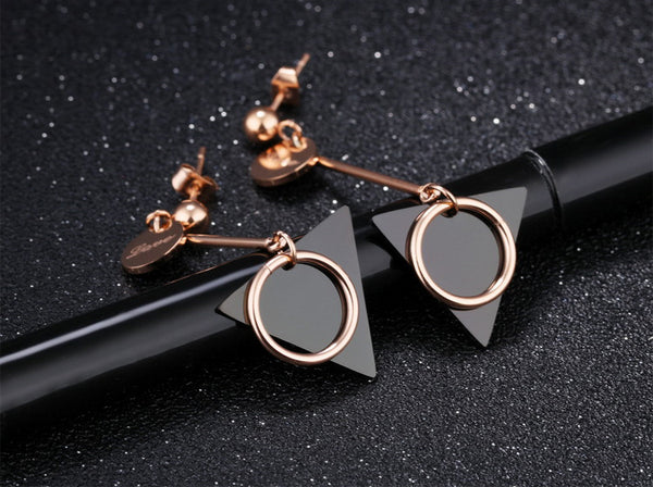 Bông Tai Tòn Teng Titan Tam Giác