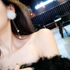 Bông Tai Lông Thú Trắng Phối Ngọc Trai