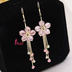 Bông Tai Tòn Teng Khoen Hoa Đào Tua Rua Đính Đá Sáng Dạng Móc