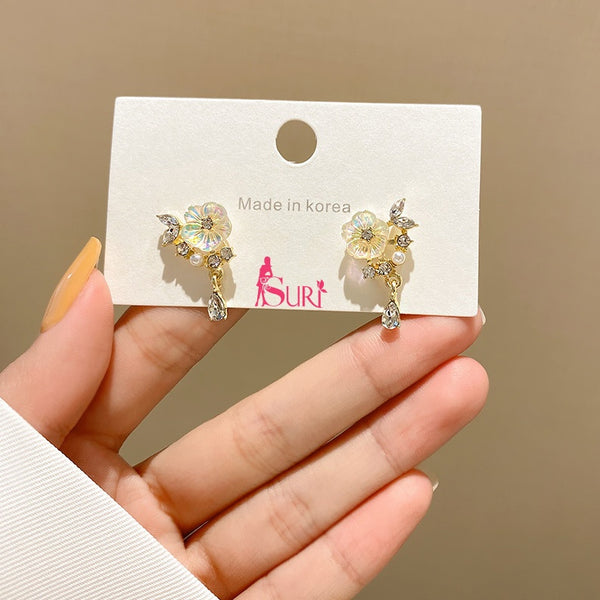 Bông Tai Hoa Xà Cừ Phối Viền Ngọc Trai Đá Trắng Giọt Nước Sát Tai