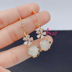 Bông Tai Tòn Teng Đá Mắt Mèo Hoa 5 Cánh Trắng Dạng Móc