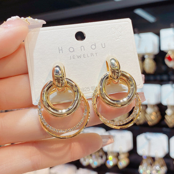 Bông Tai Tòn Teng Hình Tròn Vàng Nhiều Kiểu Phối Đá Cá Tính