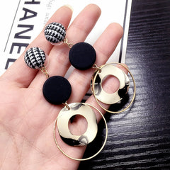 Bông Tai Tòn Teng Khoen Ca-rô