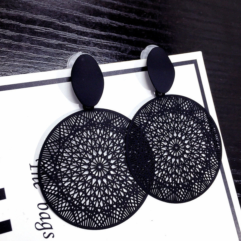 Bông Tai Khoen Hoa Văn Đen