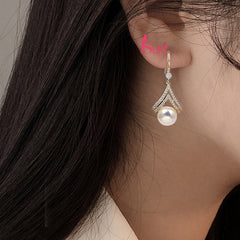 Bông Tai Tòn Teng Ngọc Trai 2 Hàng Đá Trắng Dạng Móc