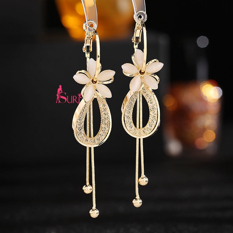 Bông Tai Tòn Teng Khoen Hoa Mắt Mèo Phối Lưới Tua Rua