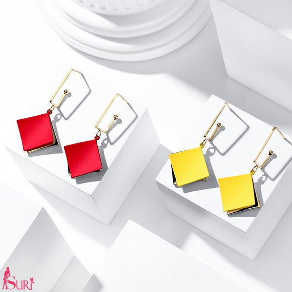 Bông Tai Tòn Teng Hình Thoi Màu 2 Lớp