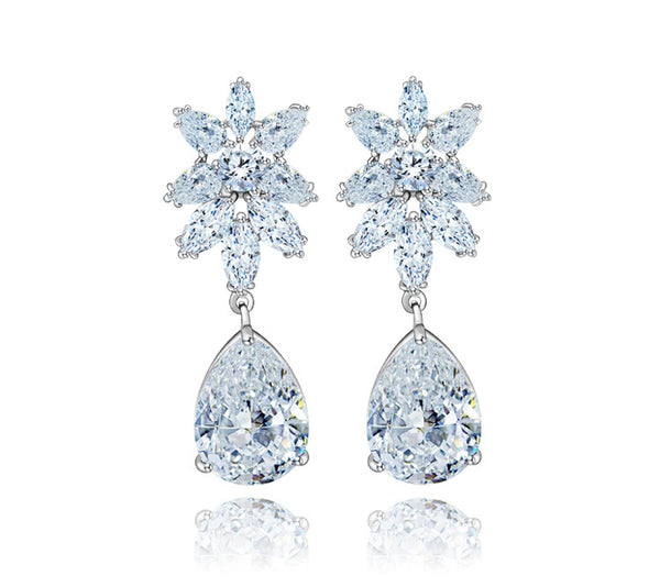 Bông Tai Tòn Teng Hoa Đá Trắng Giọt Nước Dạng Kẹp