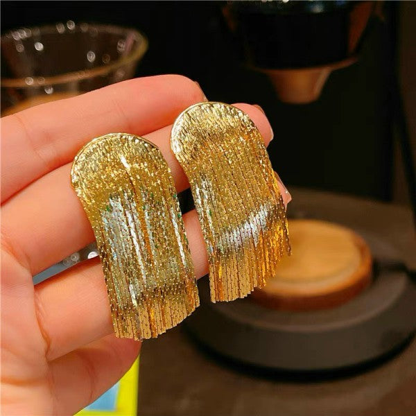 Bông Tai Tòn Teng Tua Rua Siêu Sang Chảnh