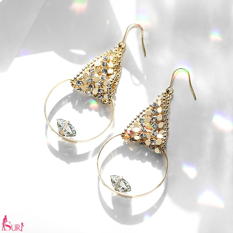 Bông Tai Tam Giác Lấp Lánh Khoen Tròn Đính Đá Dạng Móc