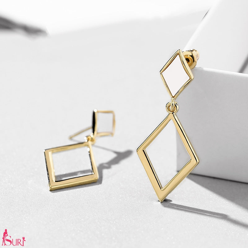 Bông Tai Tòn Teng 2 Hình Thoi Trắng Vàng