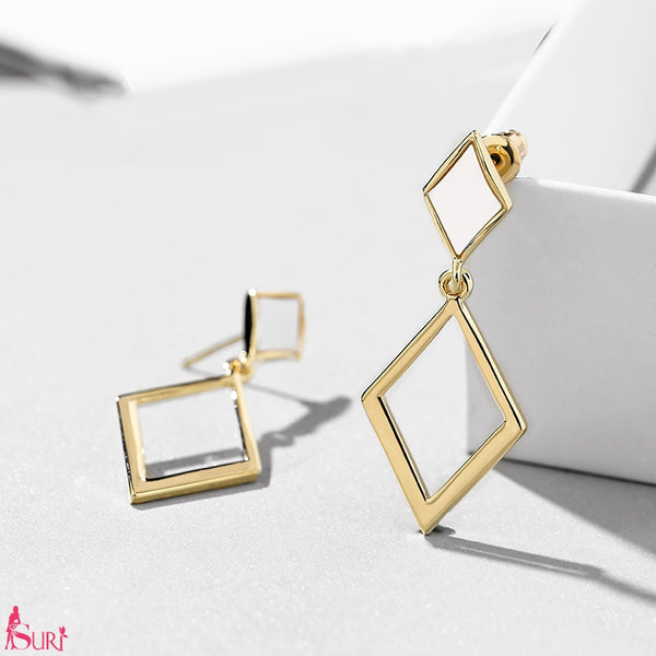 Bông Tai Tòn Teng 2 Hình Thoi Trắng Vàng