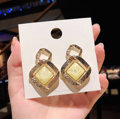 Bông Tai Tòn Teng Hình Thoi Xoắn Vàng Xà Cừ