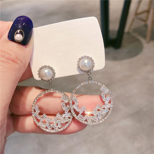 Bông Tai Tòn Teng Khoen Tròn Ngọc Trai Đính Đá Khuyết