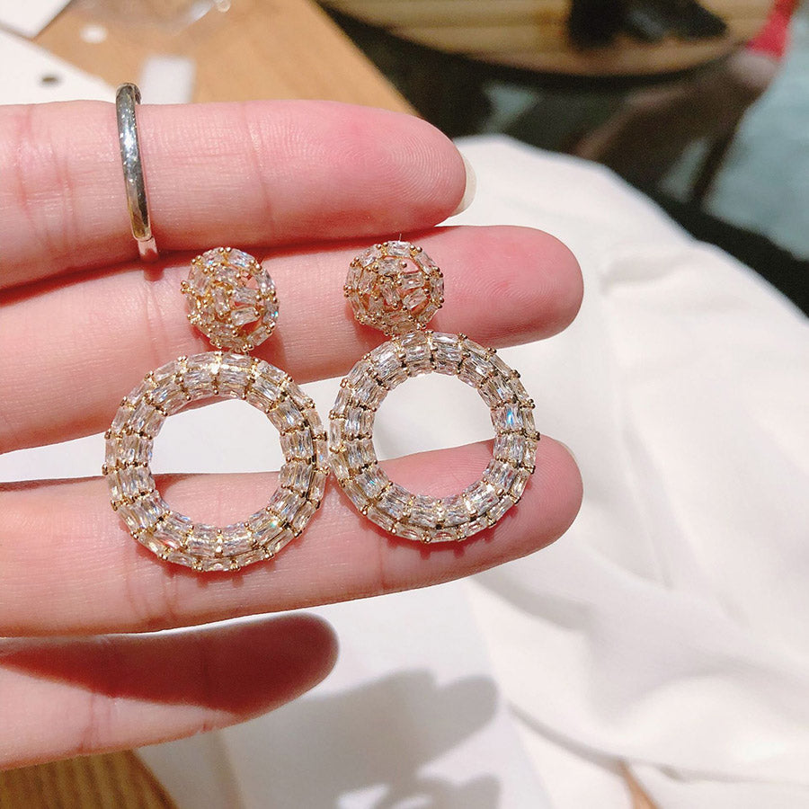 Bông Tai Khoen Tròn Vàng Đính Đá Trắng Hình Chữ Nhật