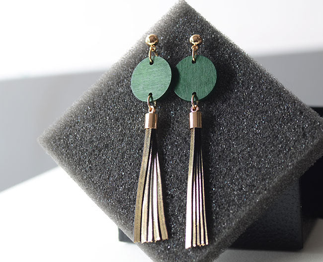 Bông tai tua rua gỗ xanh