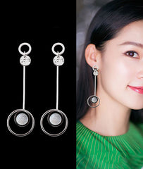 Bông tai tòn teng Love