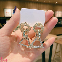 Bông Tai Tòng Teng Khoen Tròn Xoắn Tam Giác Đính Đá