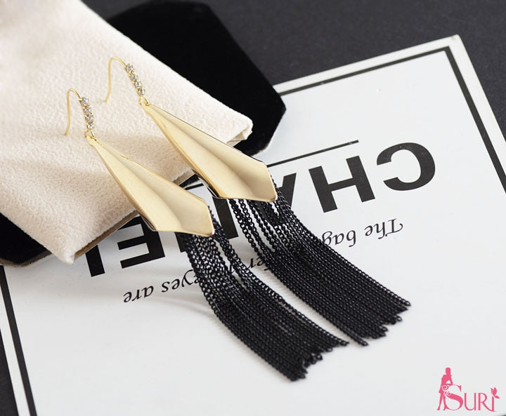 Bông tai tua rua vàng đen