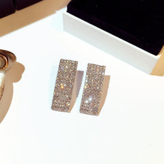 Bông tai sát tai hình chữ nhật đính đá