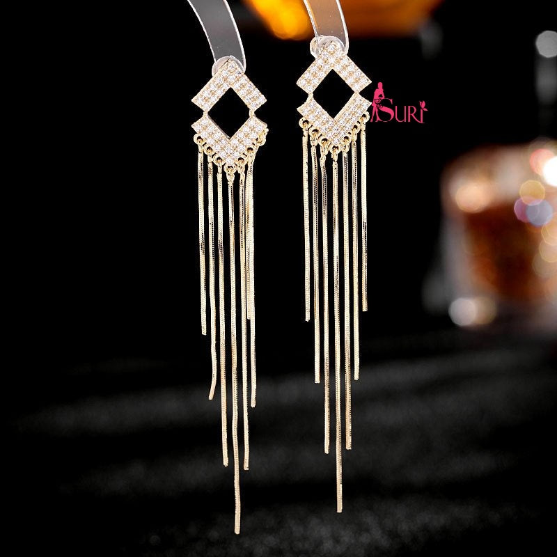 Bông Tai Tòn Teng Thiết Kế Hình Thoi Đá Phối Tua Rua Vàng