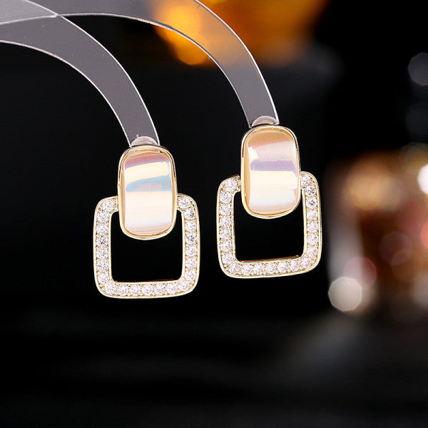 Bông Tai Tòn Teng Hình Học Vuông Đính Đá Ánh Xà Cừ Siêu Xinh