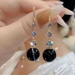 Bông Tai Tòn Teng Ngọc Trai Phối 3 Hạt Đá Trắng Dạng Móc