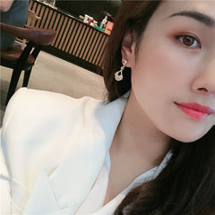 Bông Tai Tòn Teng Rẻ Quạt Đá Trắng 6 Hạt