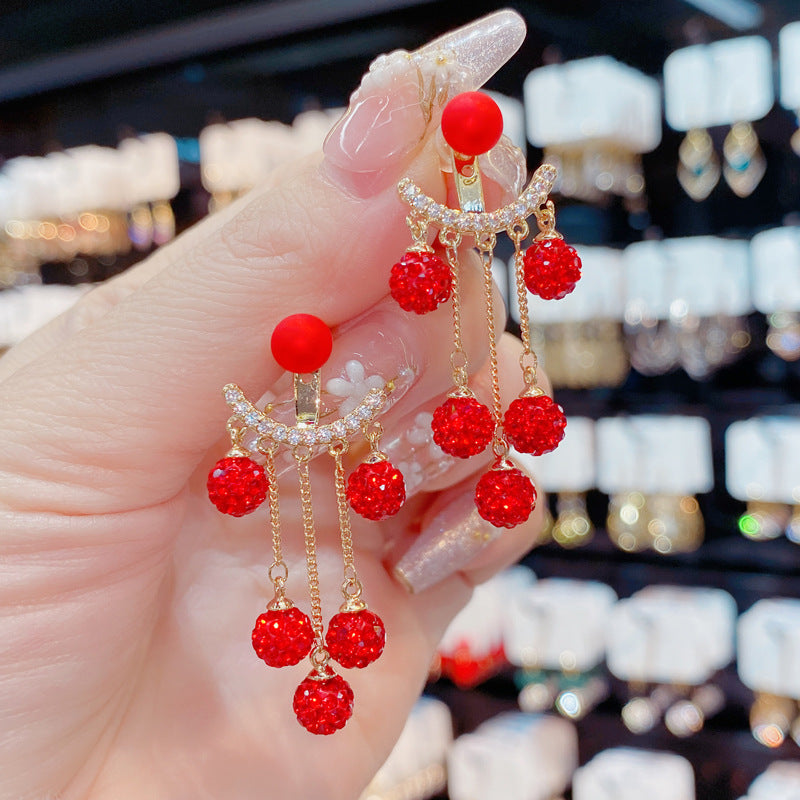 Bông Tai Tòn Teng Tua Rua Hạt Đỏ Vành Tai Dưới Nữ Tính