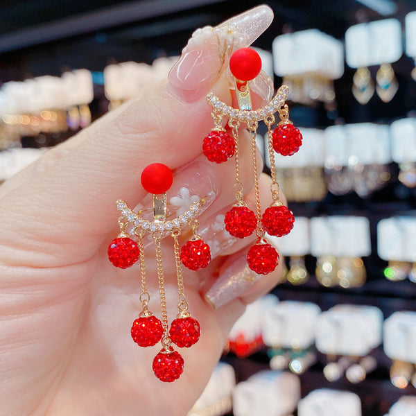 Bông Tai Tòn Teng Tua Rua Hạt Đỏ Vành Tai Dưới Nữ Tính