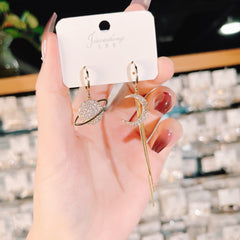 Bông Tai Tòn Teng Khoen Bất Đối Xứng Địa Cầu Đính Đá Trắng