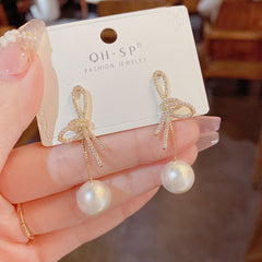 Bông Tai Tòn Teng Nơ Đá Phối Ngọc Trai Nữ Tính