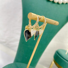 Bông Tai Khoen Tòn Teng Trái Tim Vàng Đính Đá Trắng 3 Hạt