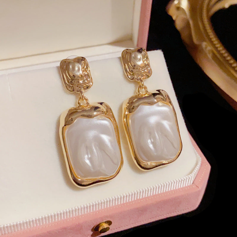 Bông Tai Tòn Teng Hình Chữ Nhật Trắng Xà Cừ Bản Lớn