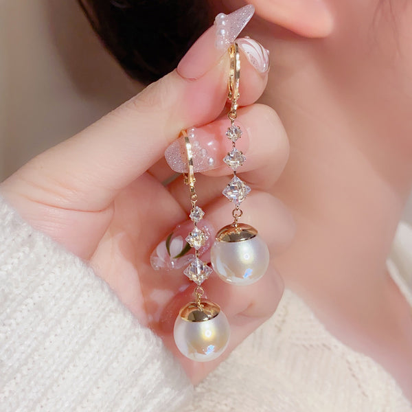 Bông Tai Tòn Teng Khoen Ngọc Trai Phối Thoi Đá Trắng 3 Hạt