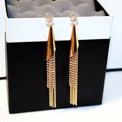 Bông Tai Tòn Teng Dài Đính Đá