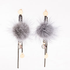 Bông tai tòn teng lông thỏ xám