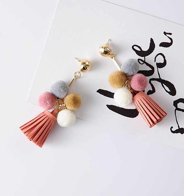 Bông Tai Tua Rua Cục Bông Dễ Thương