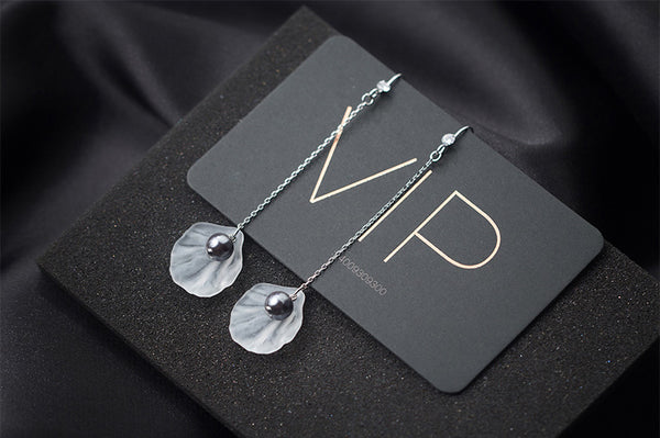 Bông tai tòn teng ngọc trai xám