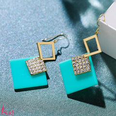 Bông Tai Tòn Teng Hình Thoi Xanh Neon Dạng Móc