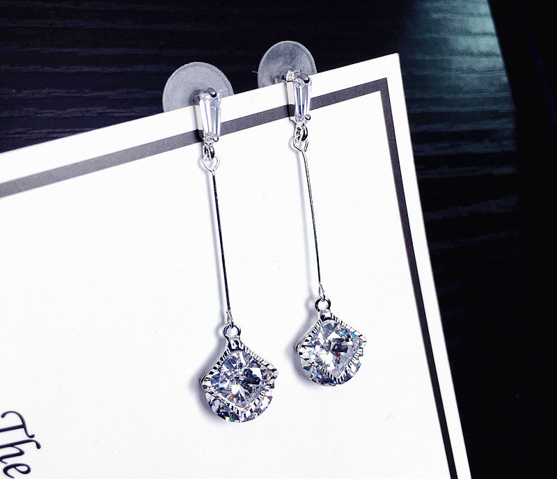 Bông tai tòn ten đá lấp lánh TS12