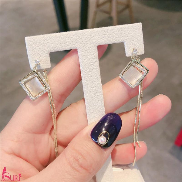 Bông Tai Tòn Teng Hình Thoi 3 Kiểu 2 Sợi Tua Rua