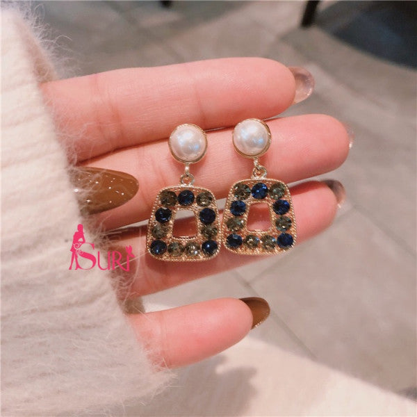 Bông Tai Tòn Teng Hình Thang Đính Đá Tròn Xanh Xám Ngọc Trai