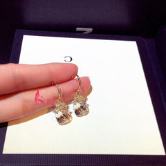 Bông Tai Tòn Teng Đá Vuông Màu Phối Đá Trắng Nhỏ Dạng Móc