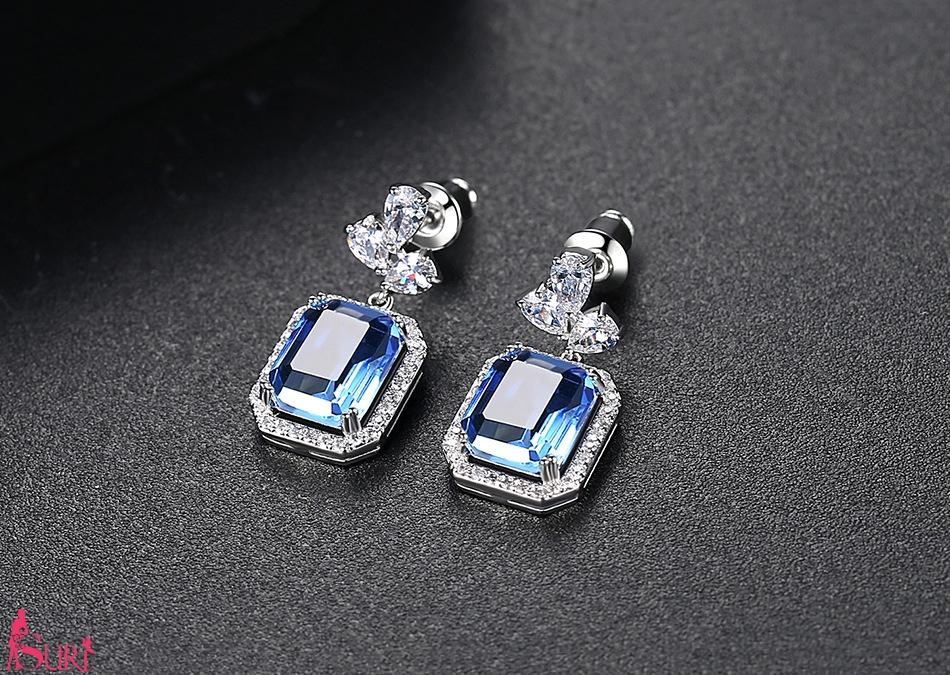 Bông Tai Đá Vuông Xanh Viền Đá Trắng