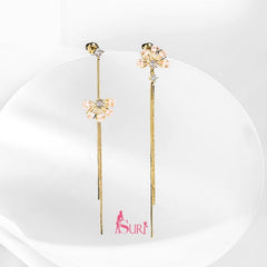 Bông Tai Tòn Teng Bất Đối Xứng Cánh Hoa